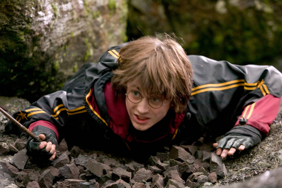 Harry holding his wand in the first task of the Triwizard Tournament 
