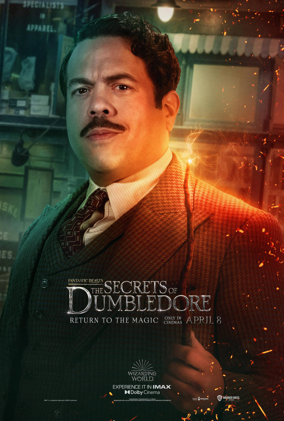 Dan Fogler dans le rôle de Jacob Kowalski sur l'affiche des Animaux Fantastiques : Les Secrets de Dumbledore.