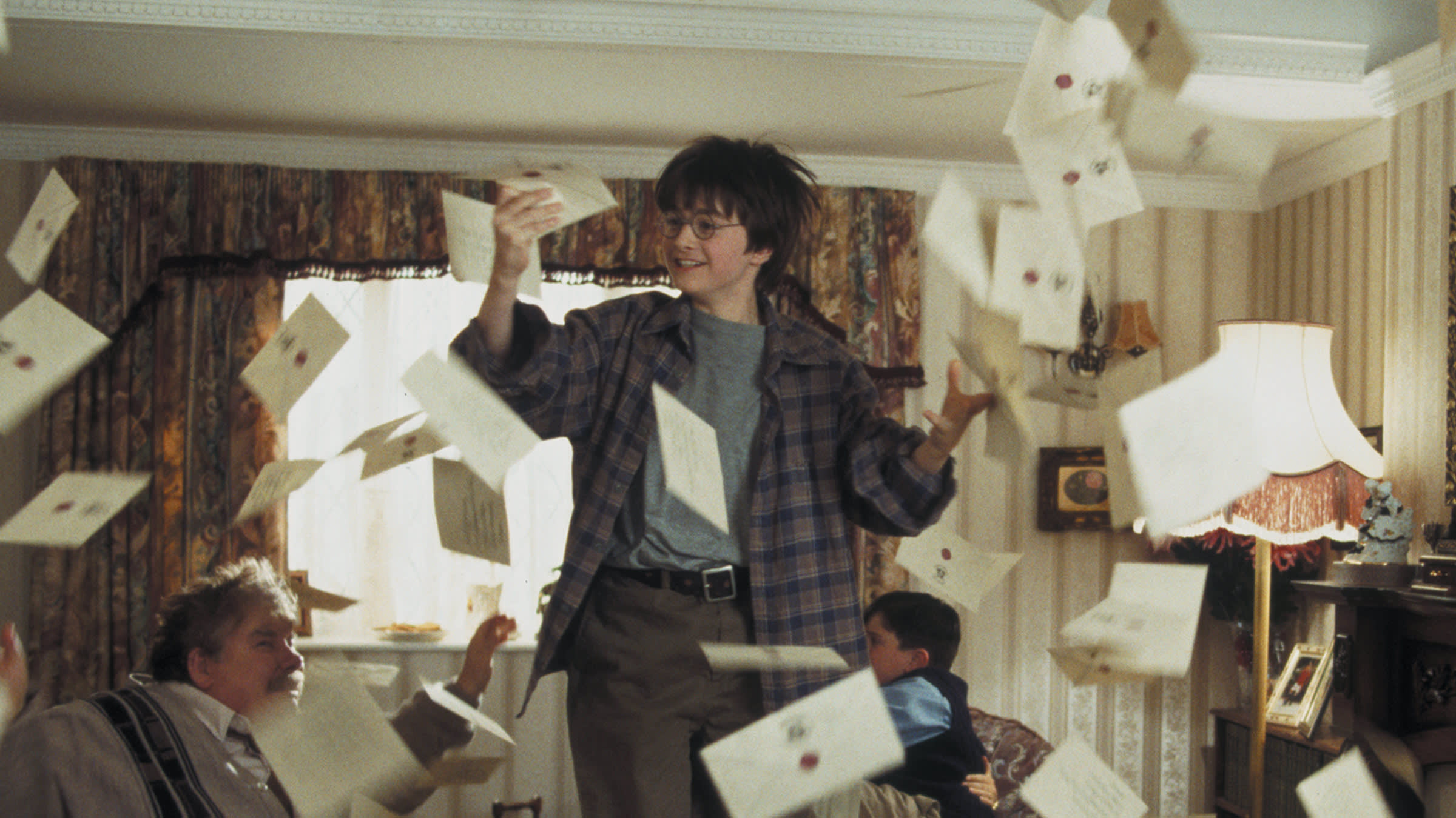 fan-club-newsletter-harry-hogwarts-letter-image