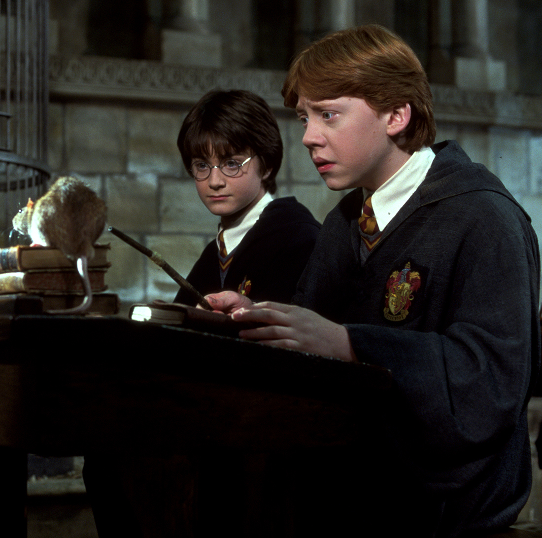 WB-HP-philosophers-stone-harry-ron-scabbers-transfiguration-desks-CROP