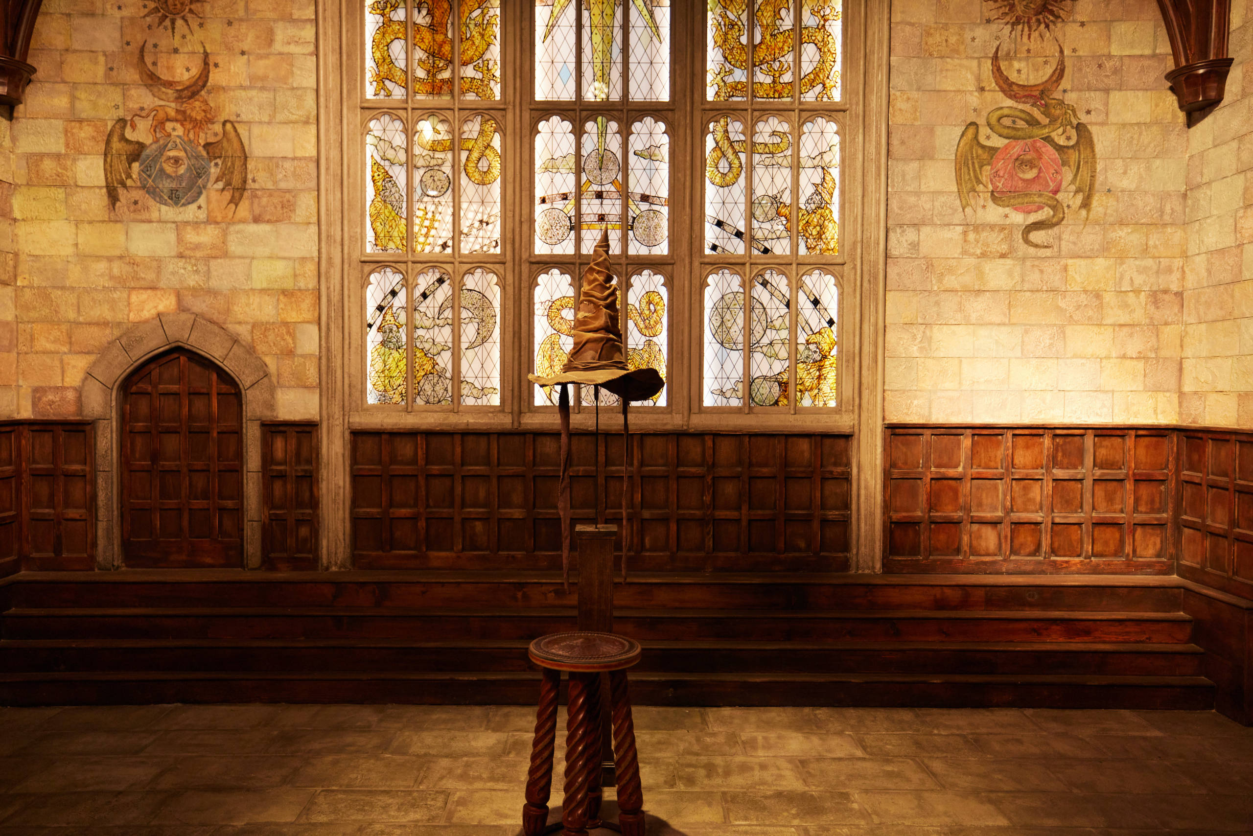 Animated Sorting Hat  Harry Potter Shop UK