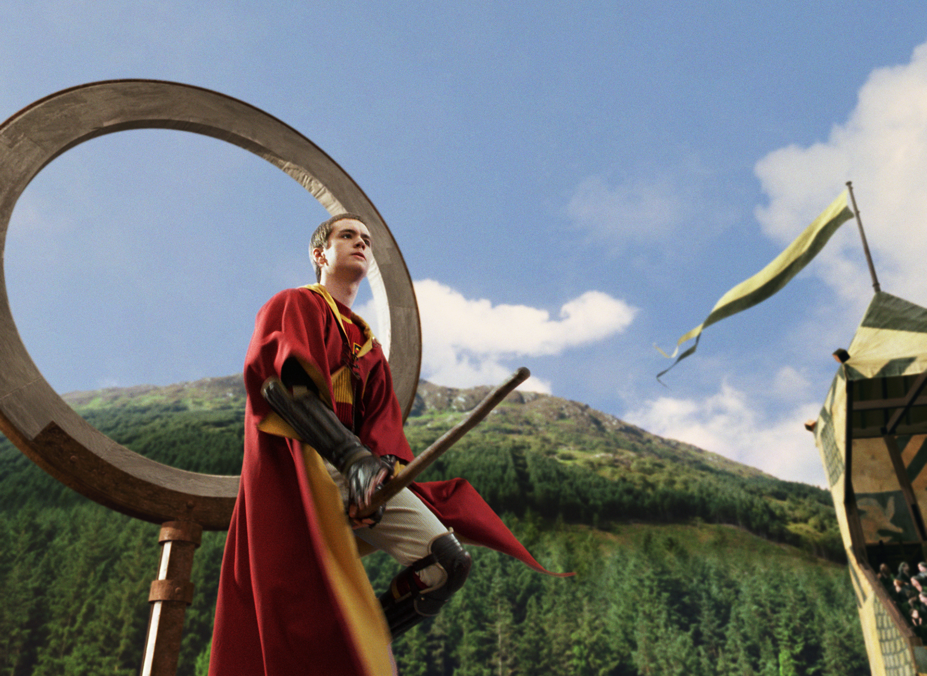 gryffindor quidditch team flying