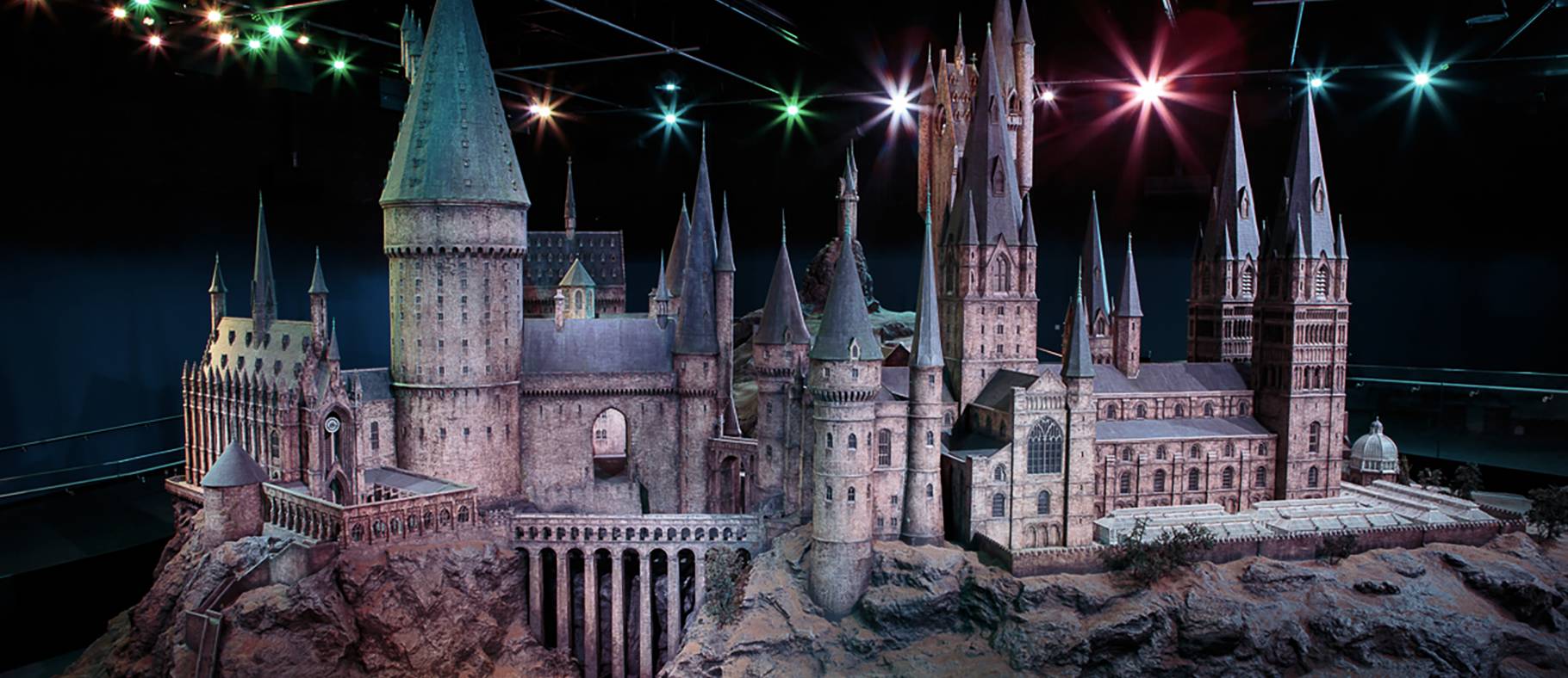 A few Harry Potter-themed activities to do with your young ones this summer