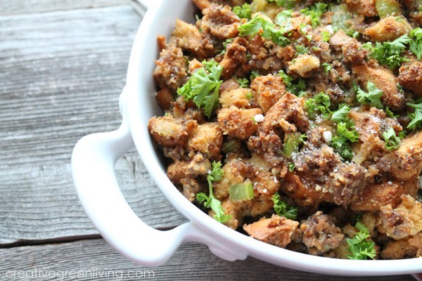 best-gluten-free-stuffing-recipe-that-tastes-like-normal-stuffing-with-italian-sausage-and-Udis