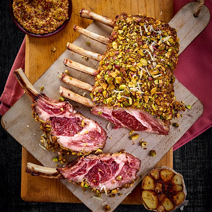 80582-WFMex-Lifestyle-rack-de-costillas-de-cordero-nueva-zelanda-Cordero