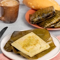 81817-wfmex-raw-tamales-con-carne-de-cerdo-en-salsa-verde-platillos-listos_840x840-3