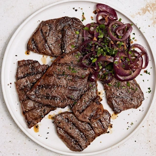 80012_WFMex_Lifestyle_ Bistec de Top Sirloin de Res Inspected_Res DD