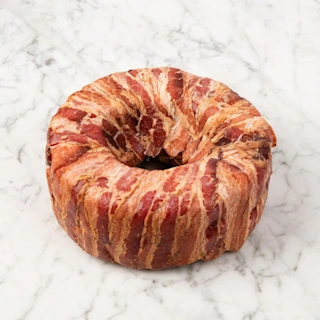 81359-rosca-navidena-de-jamon-con-tocino-2