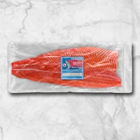 81907-wfmex-packaged-filete-de-salmon-chileno-con-piel-pescados-2_900x900 2