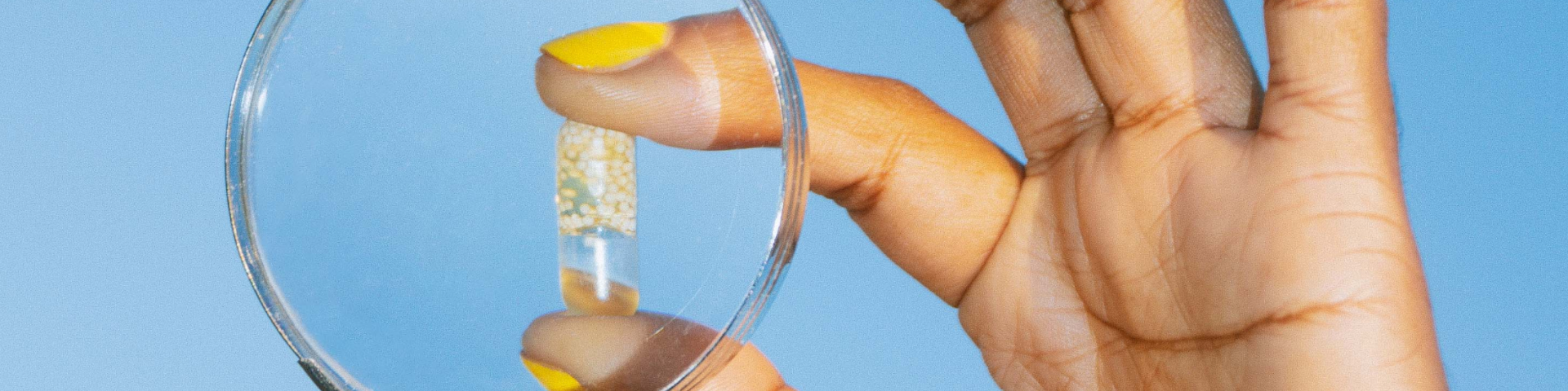 Magnifying glass on Ritual vitamins