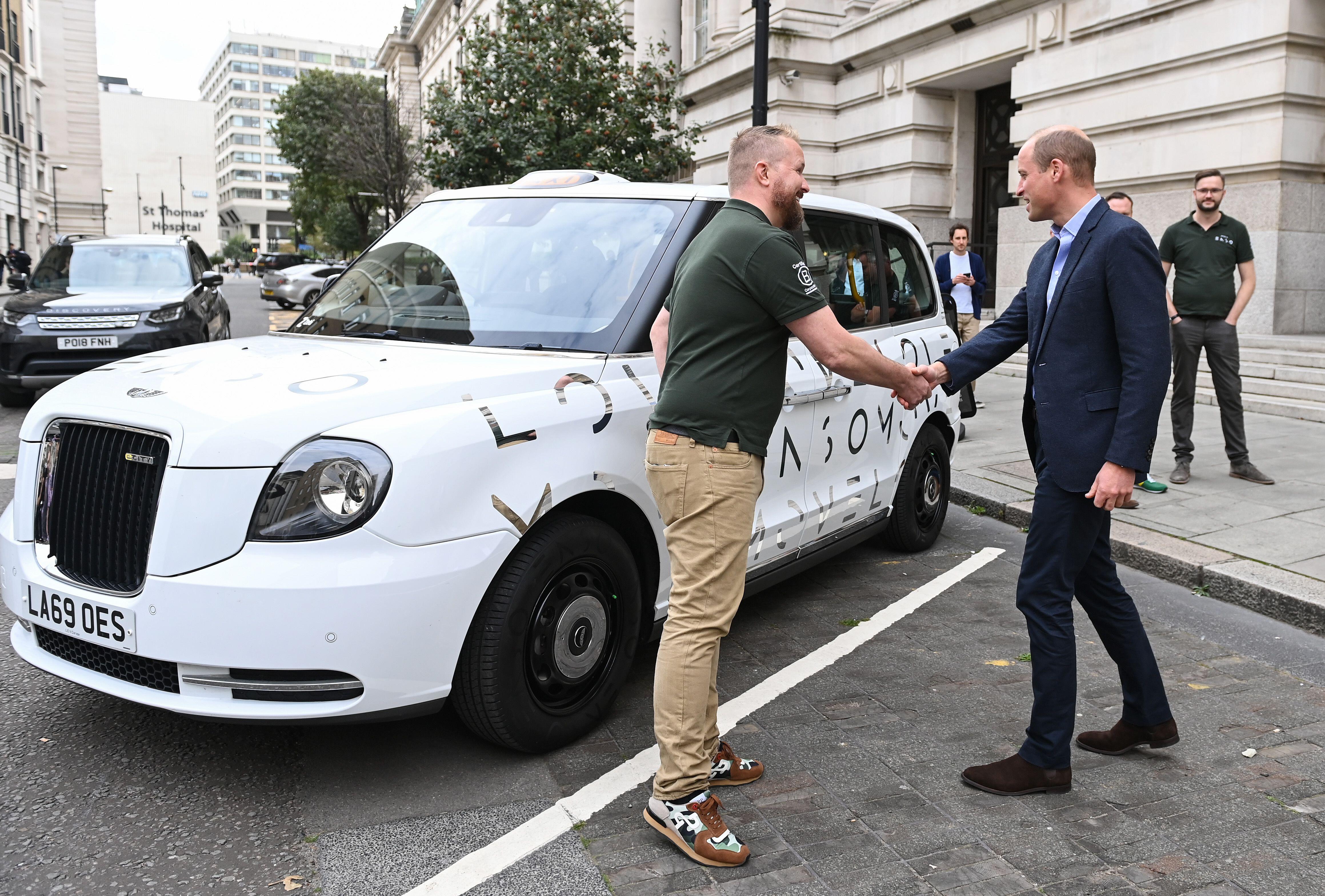 ENSO CEO shakes hands with Prince William at Sustainable Ventures.