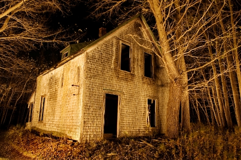 abandoned-house