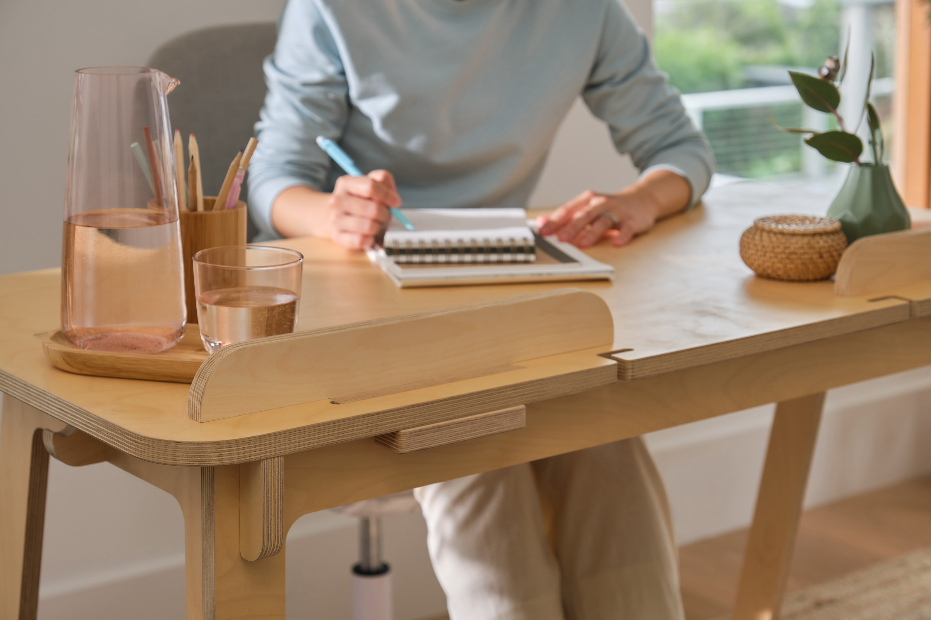 lying down workstation