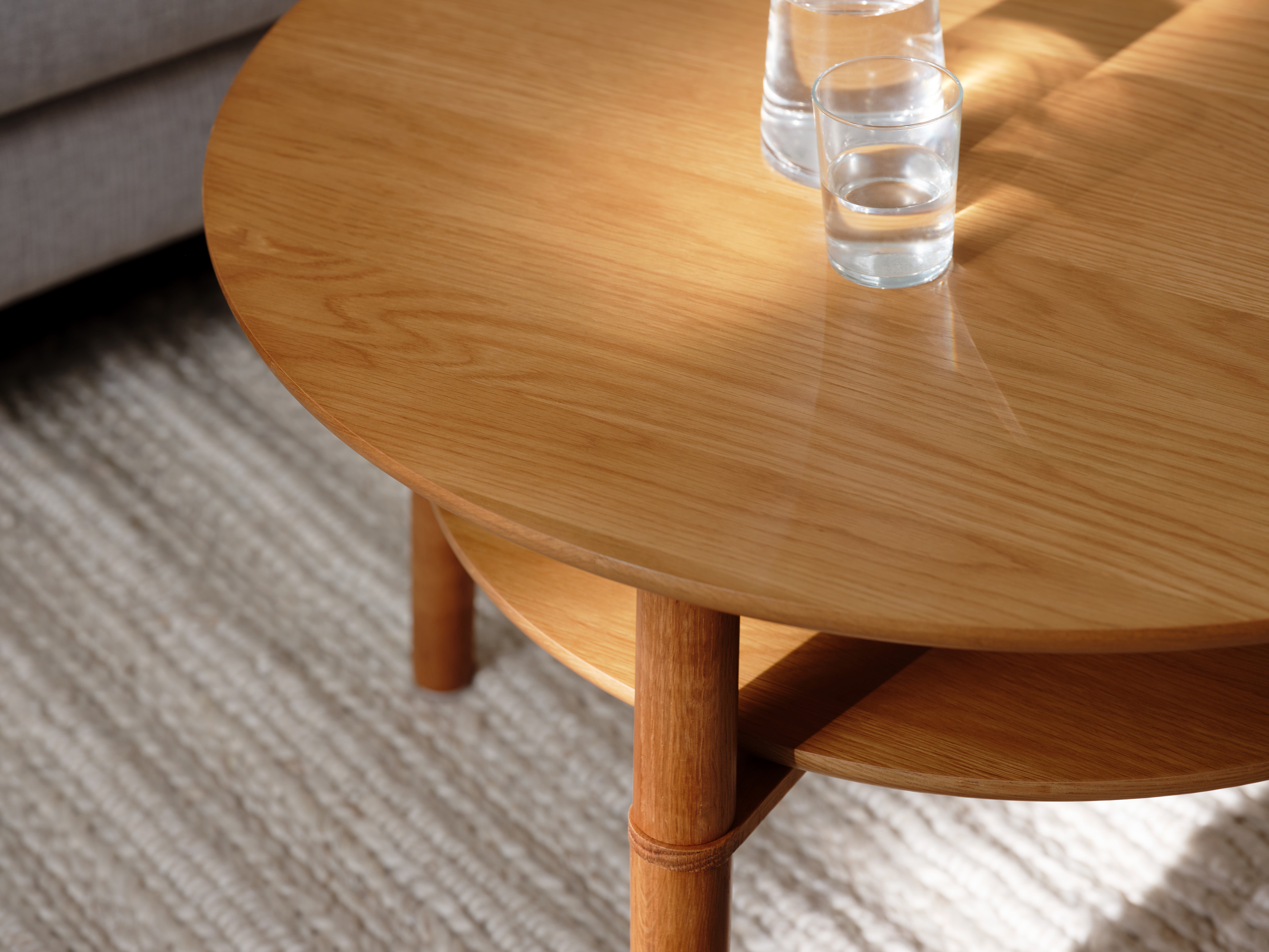 coaster round coffee table