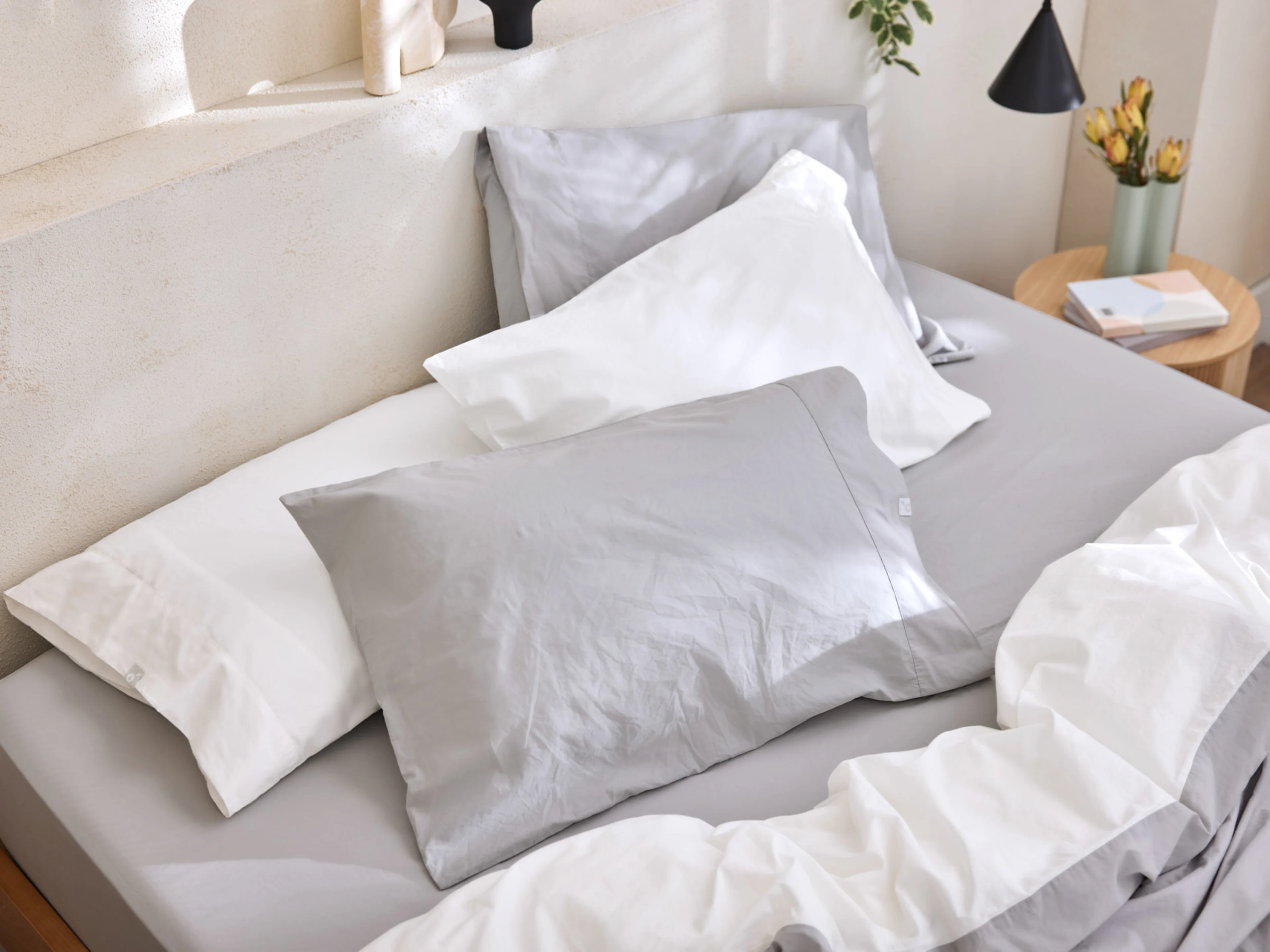 JP > PDP > Organic Cotton Pillowcase Pair > Foggy Gray > Without 1