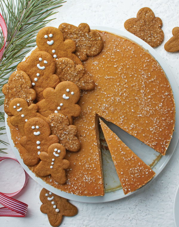 Gingerbread Cheesecake with gingersnap cookies