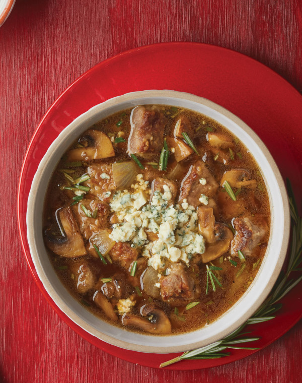 Steakhouse Soup with mushrooms & rosemary