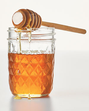 Tips-How-to-Measure-Honey-and-Sticky-Ingredients