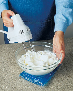 A technique for Whipping cream with mixer