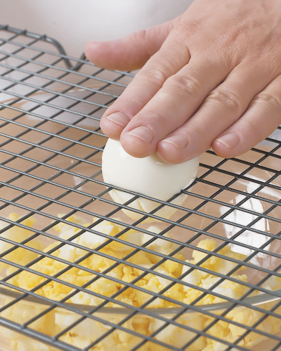 Tips-Use-a-Cooling-Rack-for-Bulk-Dicing