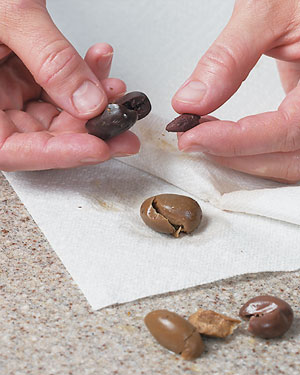Tips-How-to-Easily-Pit-Olives-Step2