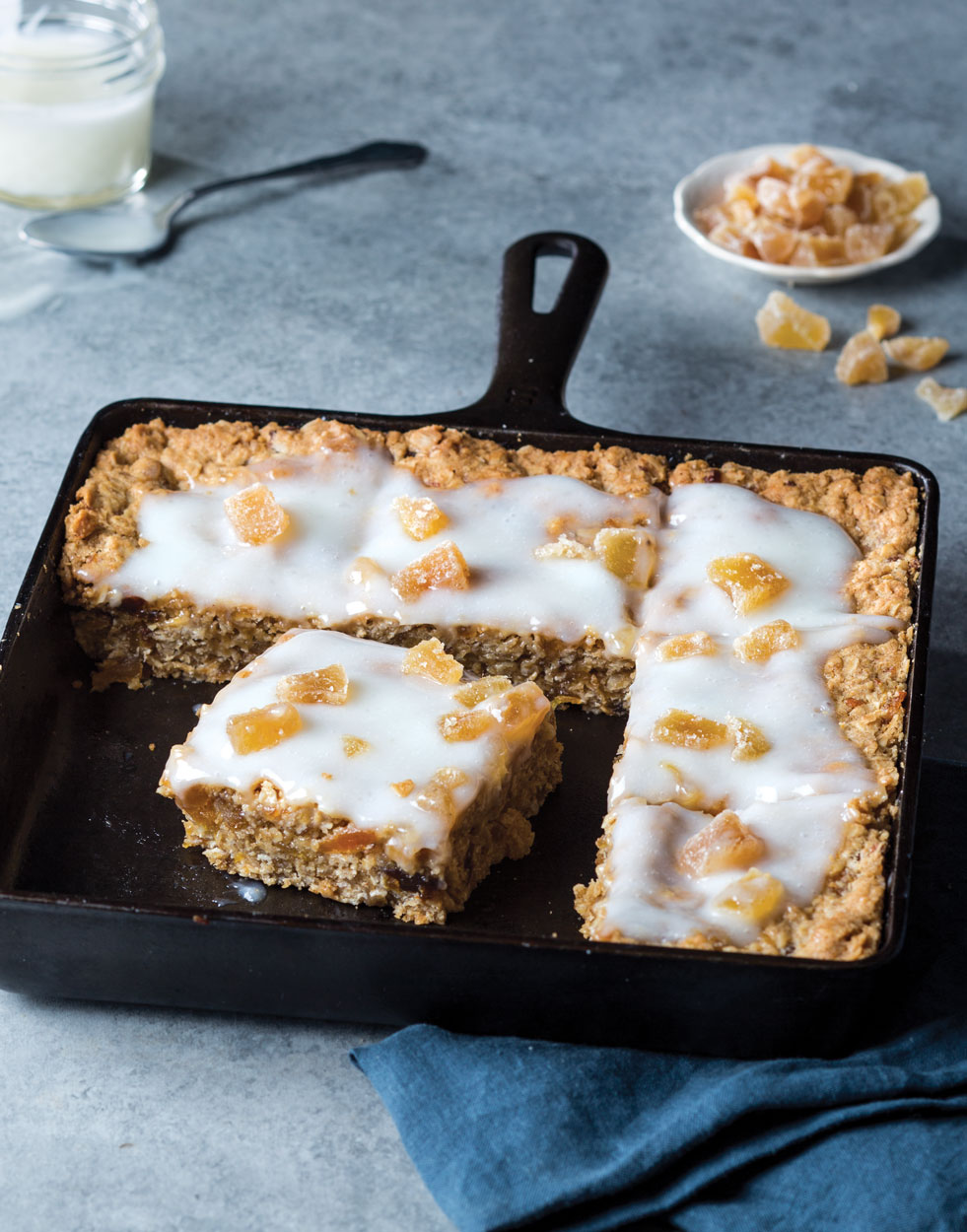 Apricot-Ginger Oatmeal Bars