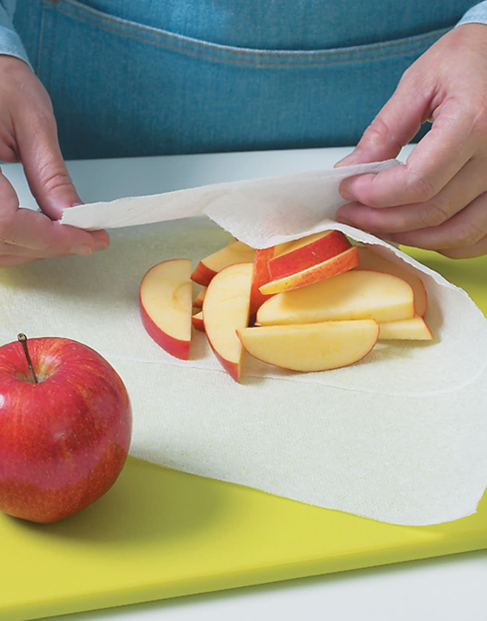 How to Prevent Apples From Browning