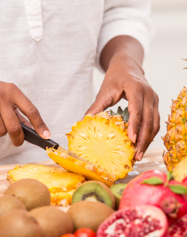 3 TikTok-Trending Gadgets For Effortlessly Chopping Summer Fruits