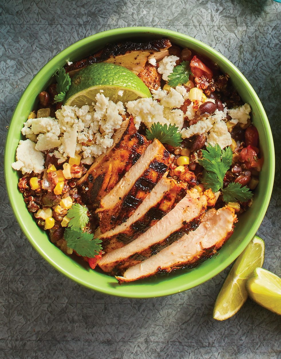 Quito Quinoa Bowl with grilled chicken