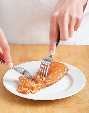 Don't cut the smoked salmon fillet with a knife. Instead use two forks to break it into bite-sized pieces.