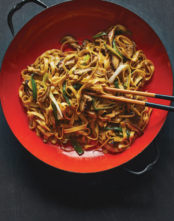 Long Life Noodles with shiitakes, ginger & scallions