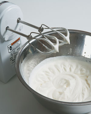 How-To-Whip-Cream-Step-3