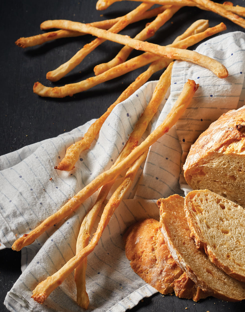 Crisp Cheesy Bread Sticks