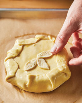 Baked-Brie-with-Pan-Roasted-Garlic-Thyme-Step4