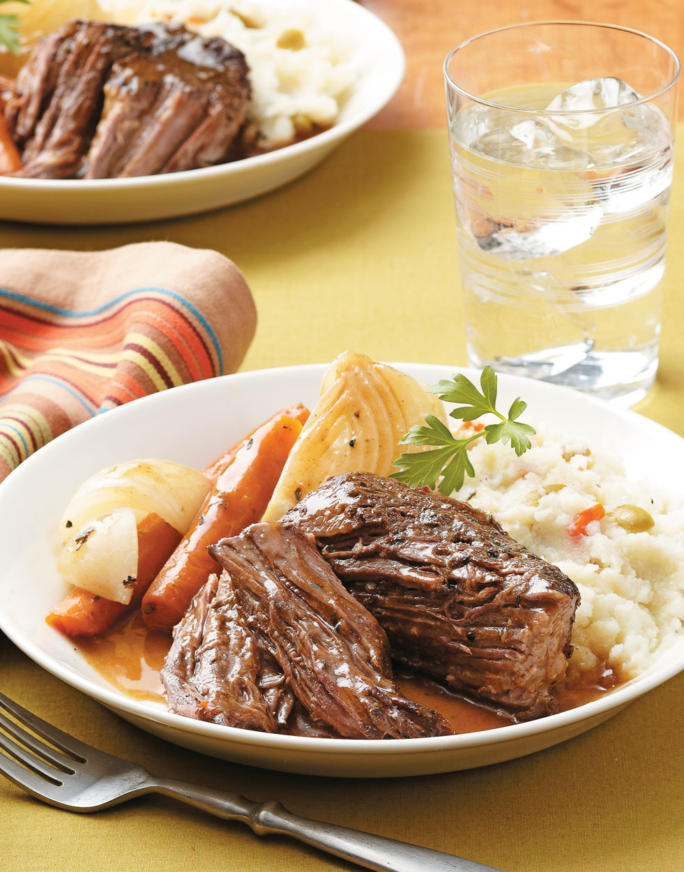 slow-cooker-spanish-pot-roast-with-mashed-cauliflower-recipe