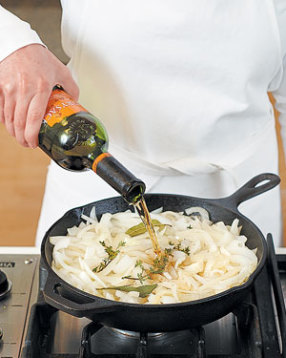 Onions-au-Gratin-with-Parmesan-and-Sherry-Step1