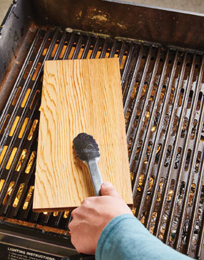 Planked-Pork-Chops-with-Strawberry-BBQ-Sauce-Step2