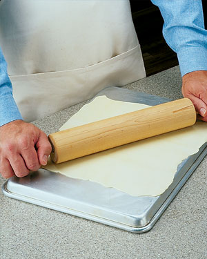 How to Fold Ingredients for Baking With a Whisk