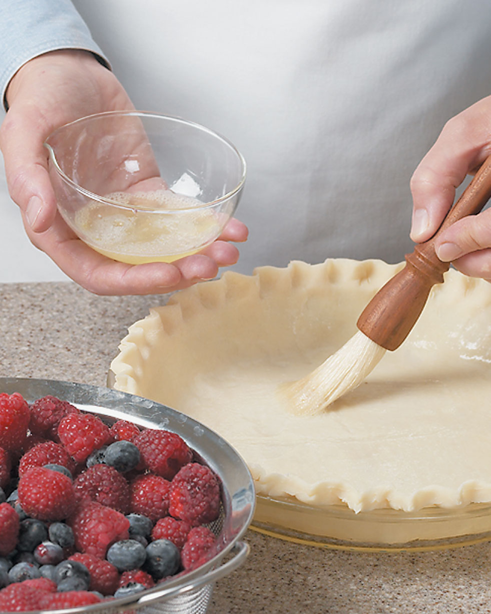 Tips-Berry-Barrier-for-Pie-Baking