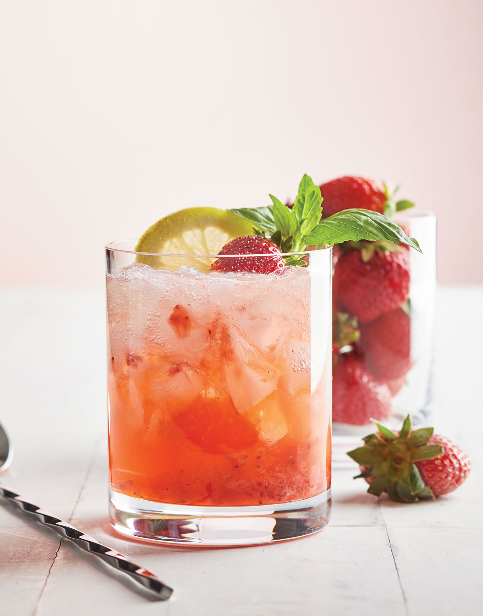 Strawberry Gin Smash