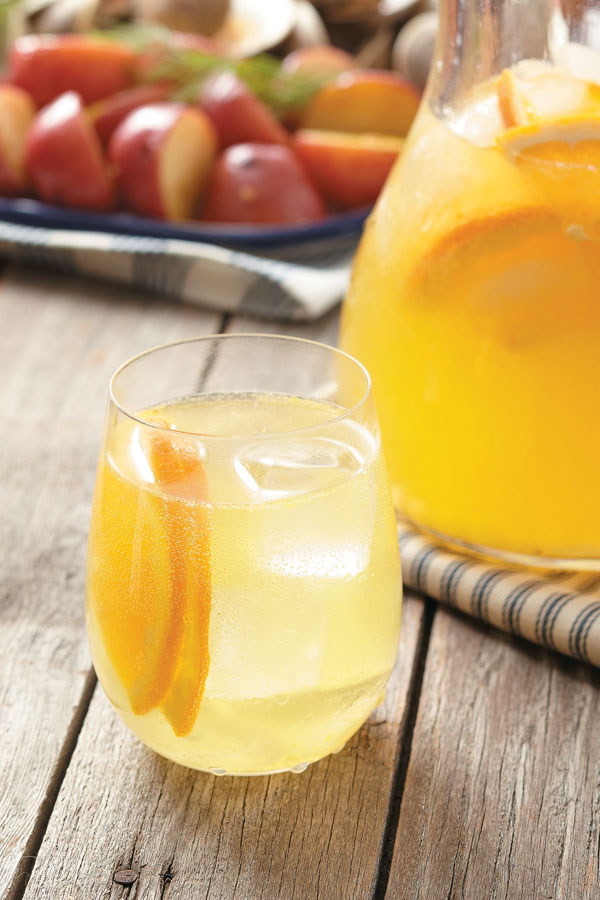 Orange-White Wine Spritzer Recipe