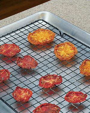 Tips-How-to-Dry-Tomatoes-in-the-Oven