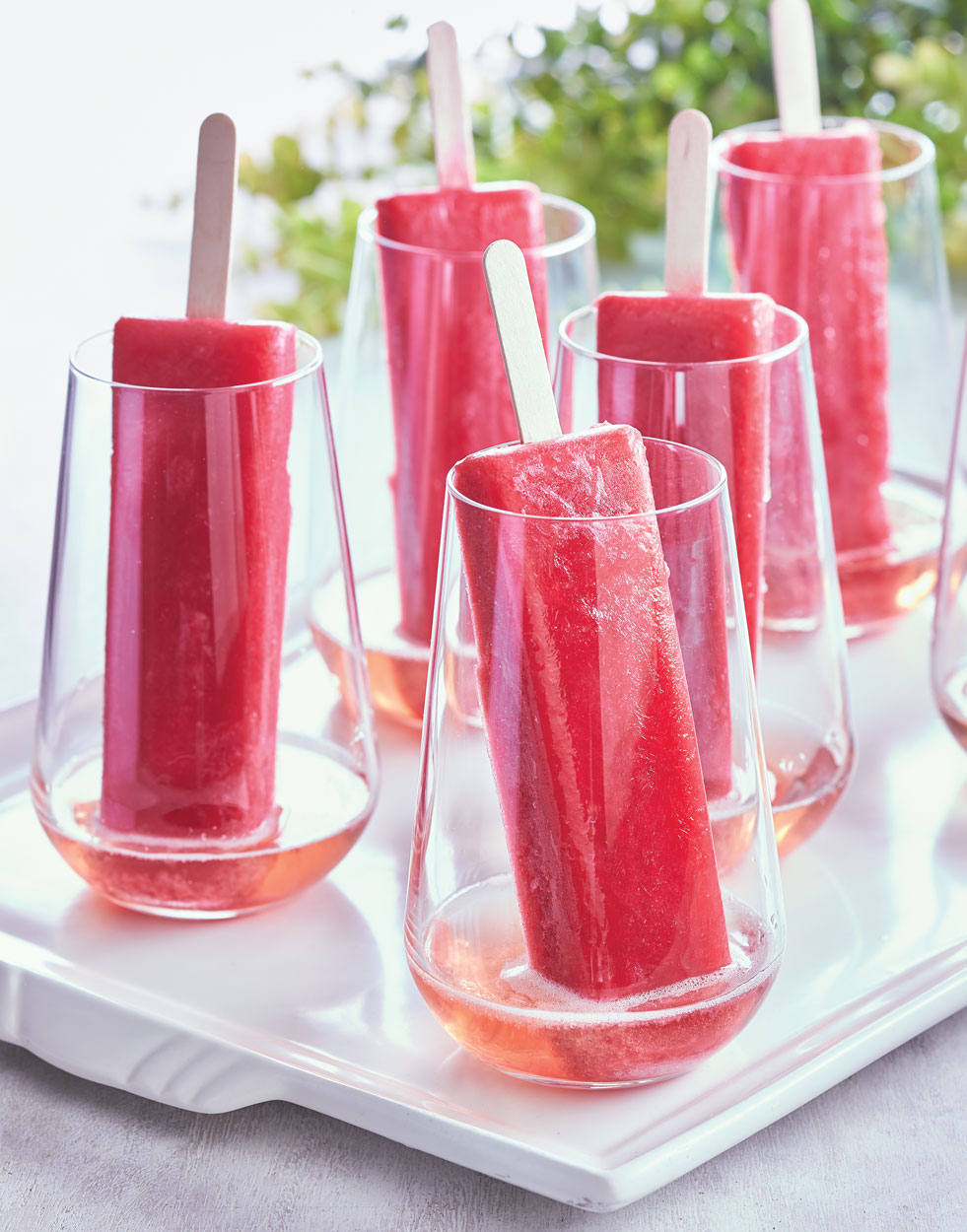 Sparkling Frosé & Raspberry Popsicles