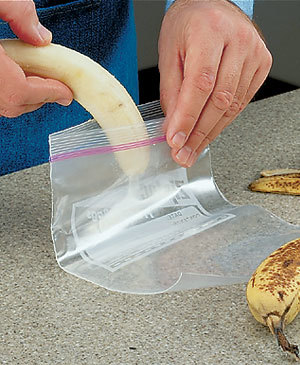 Tips-How-to-Freeze-Bananas-for-Smoothies-Baking