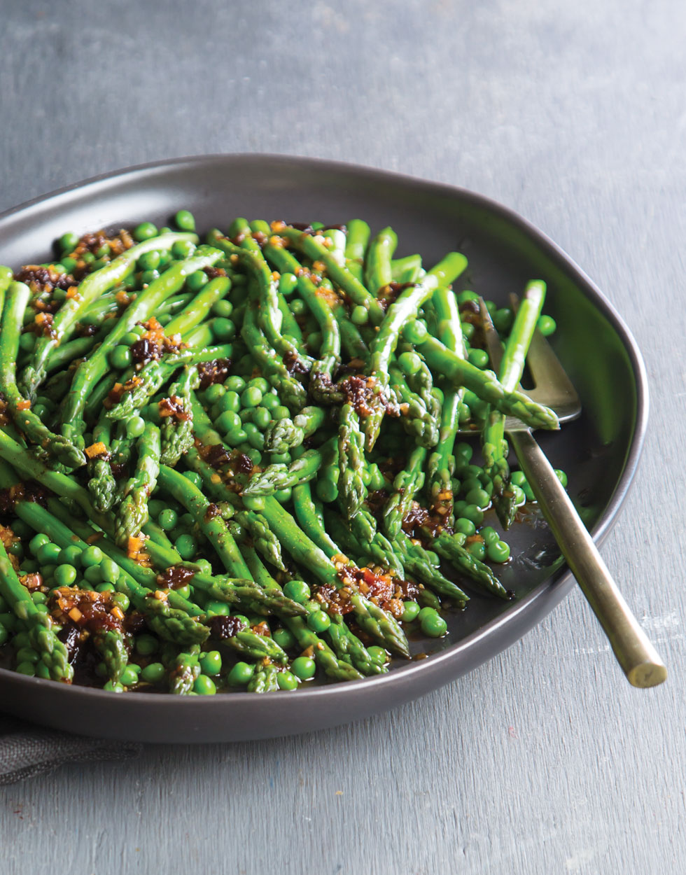 Asparagus and Peas with Tomato Chutney Vinaigrette