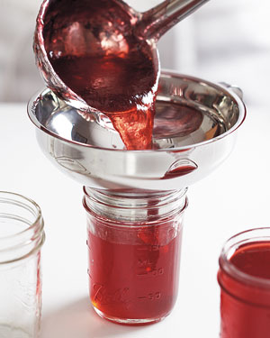 How-To-Make-Homemade-Preserves-Step-2