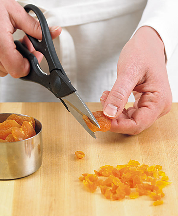 Quickly Chop Dried Fruit with Kitchen Shears