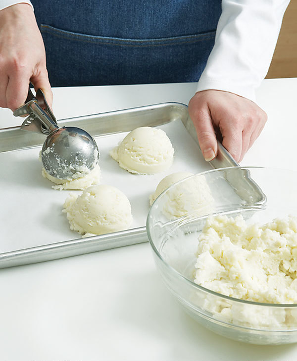 Have "Instant" Mashed Potatoes by Freezing Leftovers