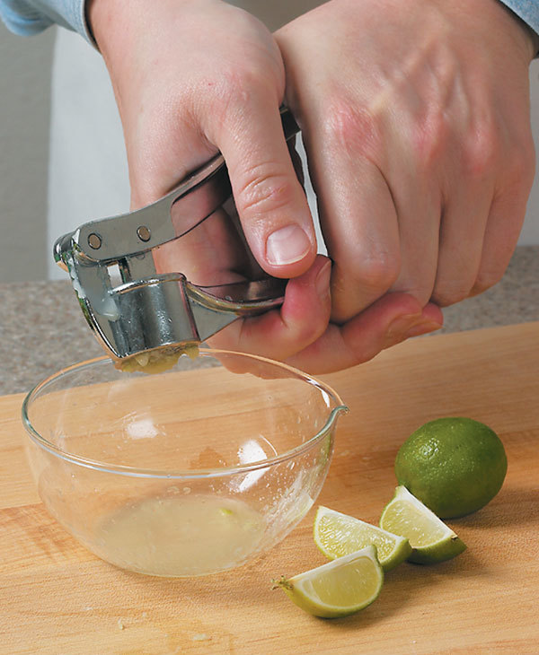 How to Juice Limes