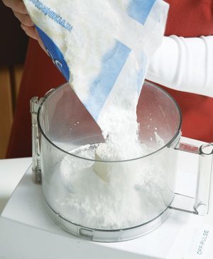 How to Sift Powdered Sugar In a Food Processor